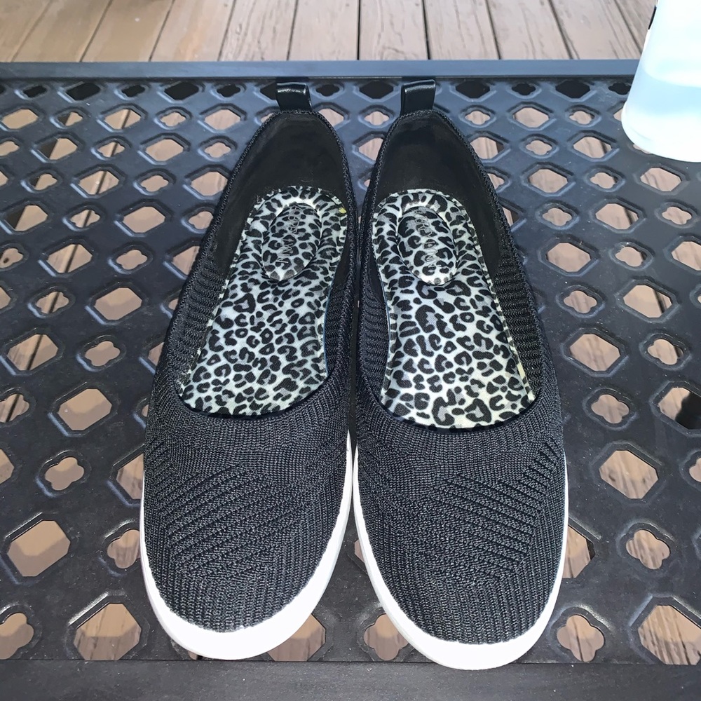 Comfy Slip On Sneakers